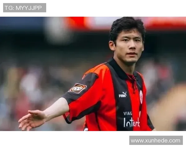 42岁足球明星的传奇人生与职业生涯的辉煌成就回顾