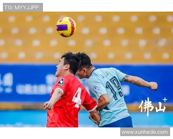 最强足球明星街头挑战极限技艺展现非凡球技与热血激情 最强足球明星街头挑战极限技艺展现非凡球技与热血激情