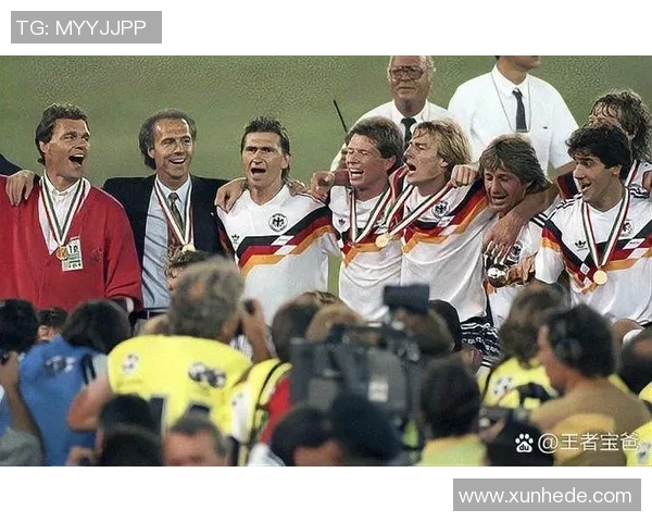 德国足球传奇人物盘点:那些改变历史的明星球员与他们的辉煌成就 德国足球传奇人物盘点:那些改变历史的明星球员与他们的辉煌成就